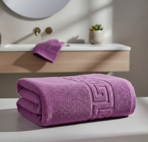 Toalla de Baño 100% Algodon Marca Polatti color Morado